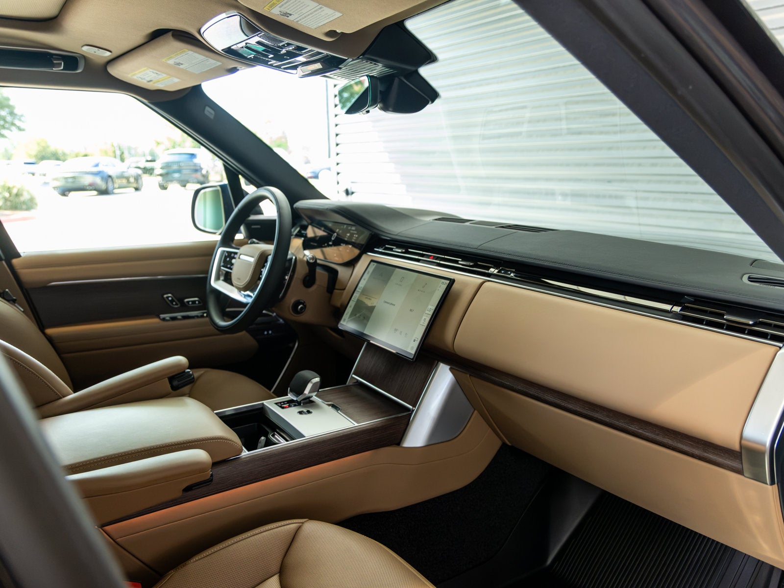 2026 Land Rover Range Rover SE