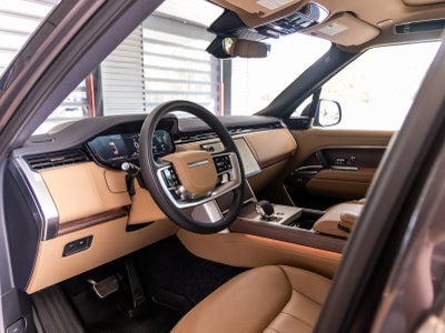 2026 Land Rover Range Rover SE