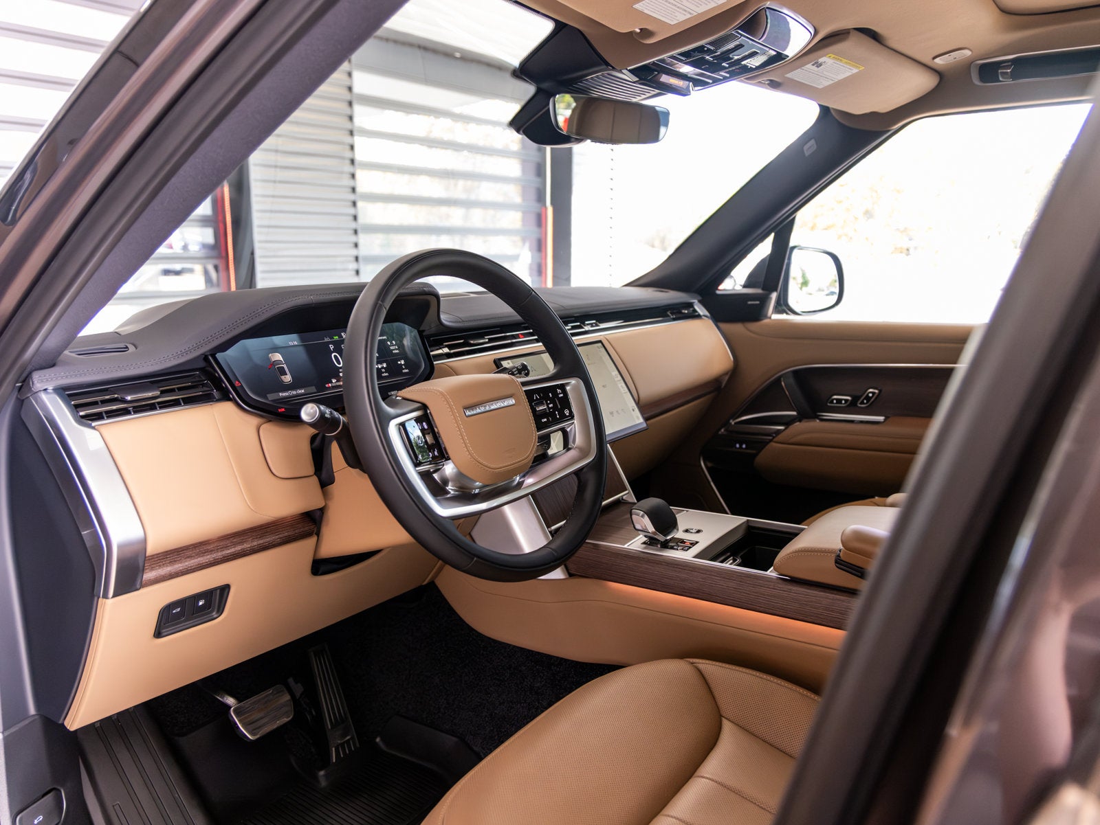 2026 Land Rover Range Rover SE