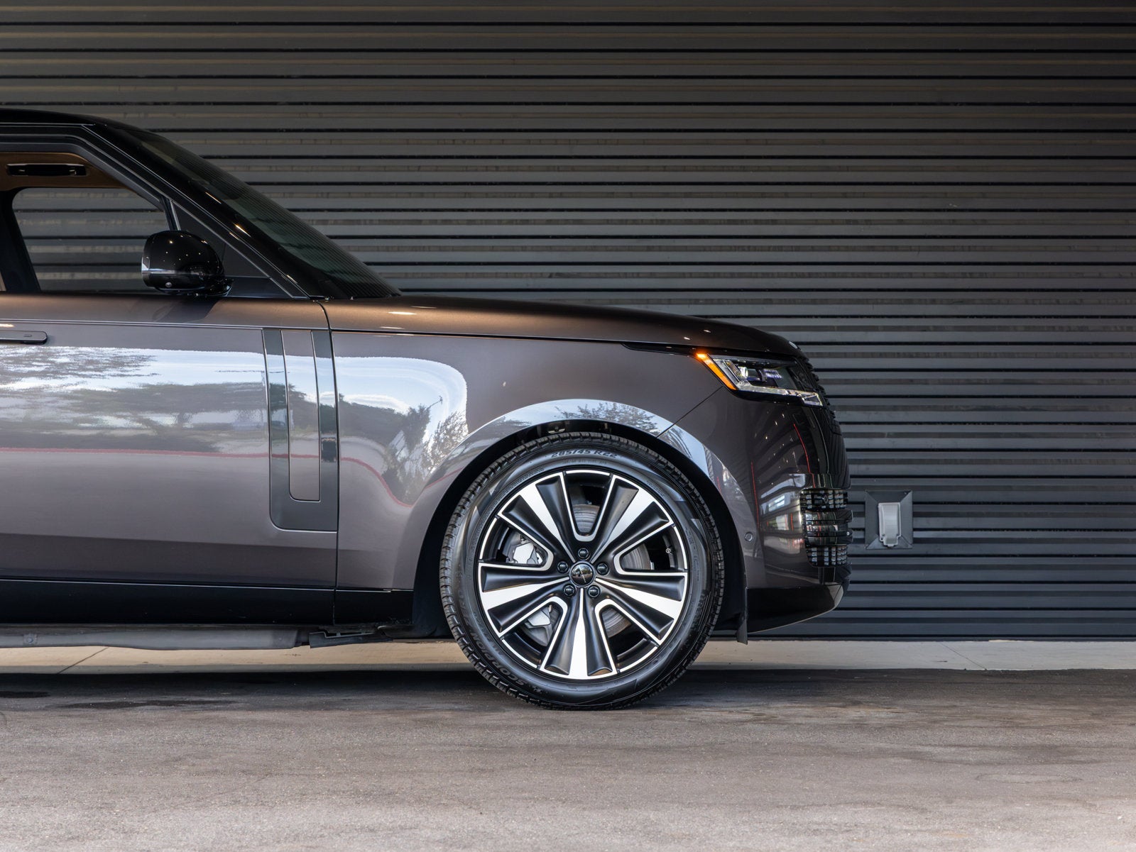 2026 Land Rover Range Rover SE