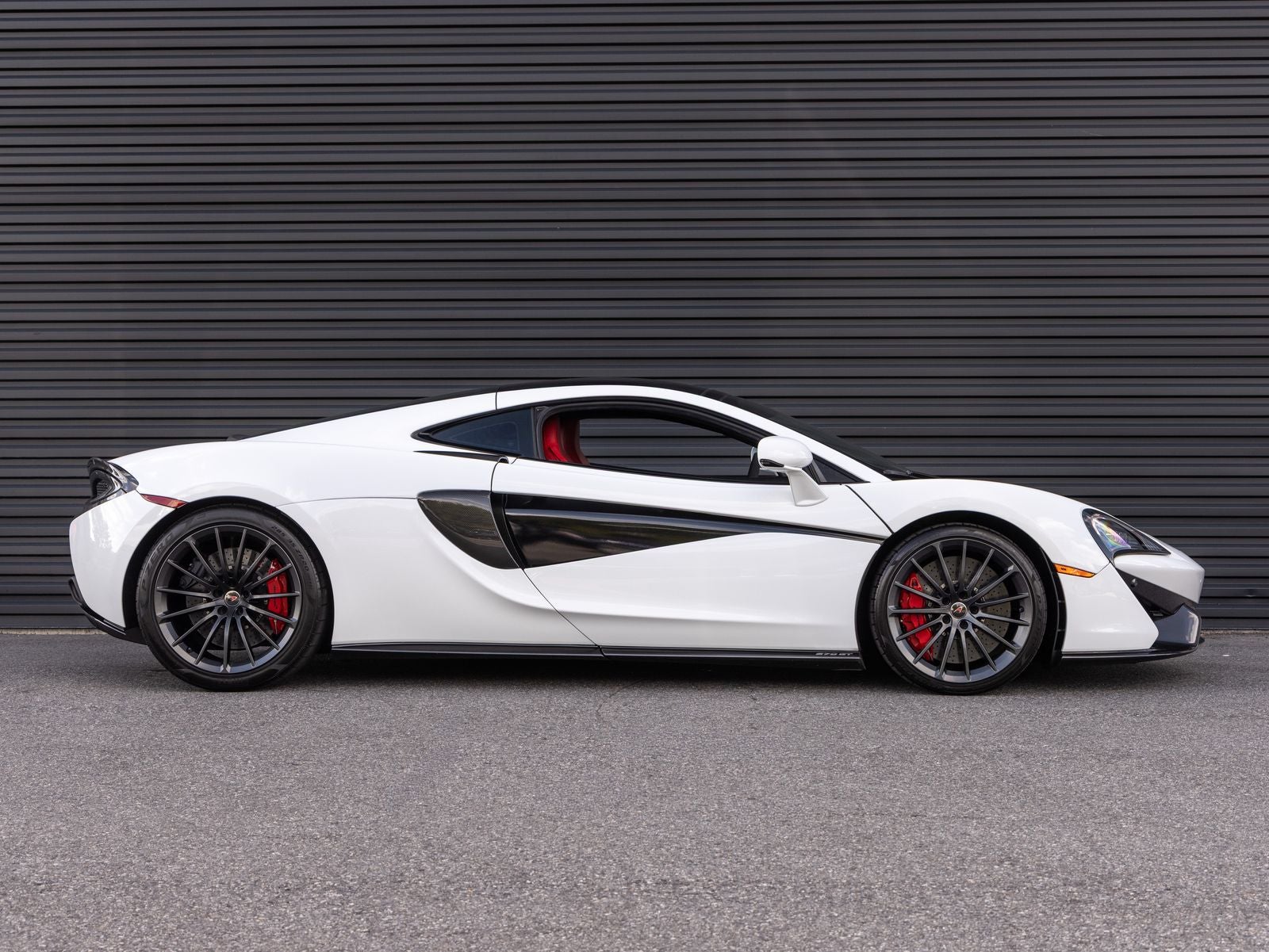 2018 McLaren 570GT Coupe