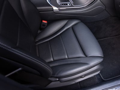 2021 Mercedes-Benz GLC 300 GLC 300