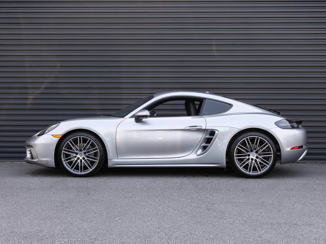 2025 Porsche 718 718 Cayman