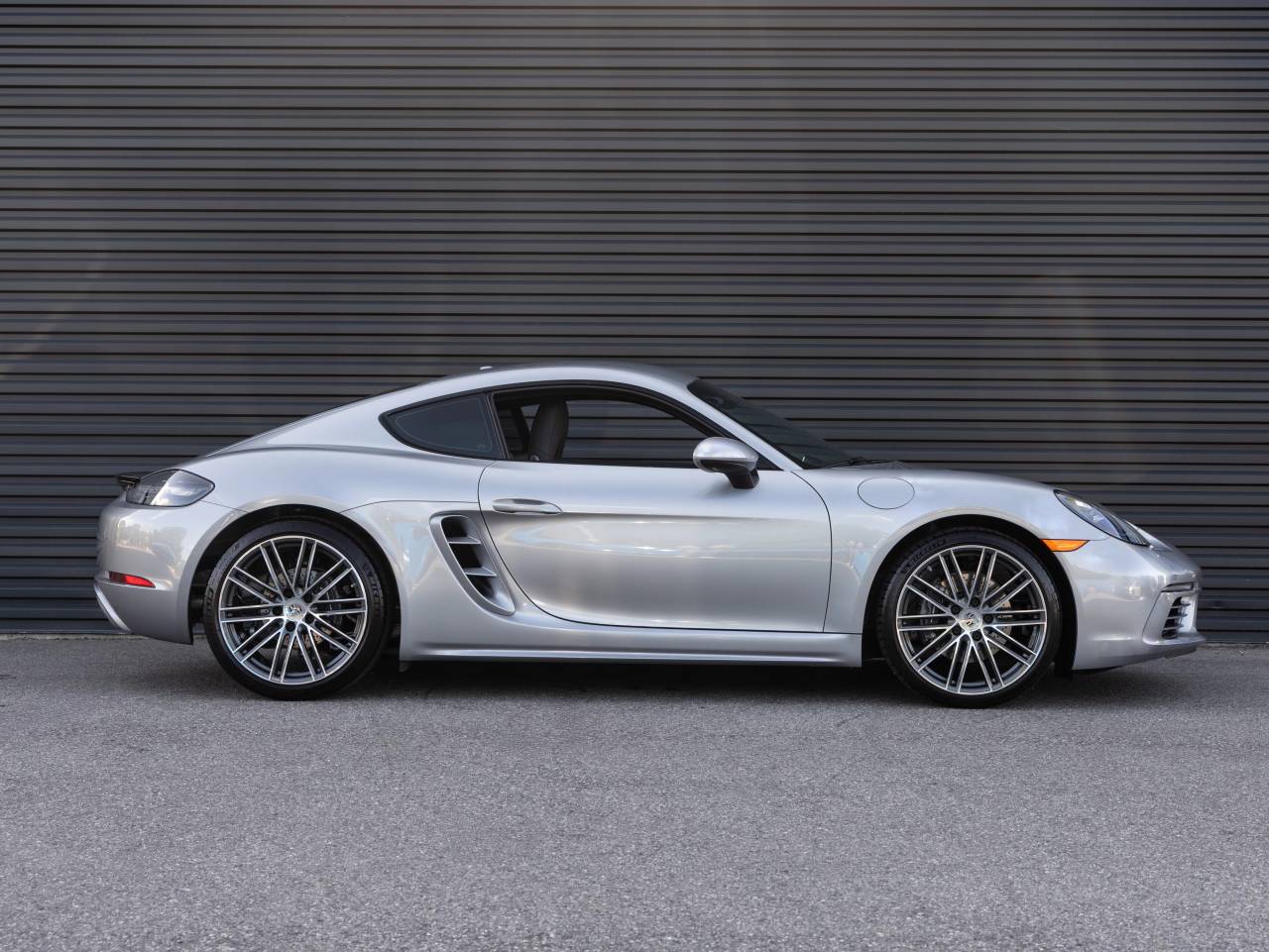 2025 Porsche 718 718 Cayman