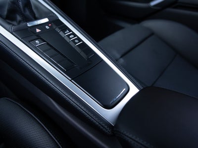 2025 Porsche 718 Cayman