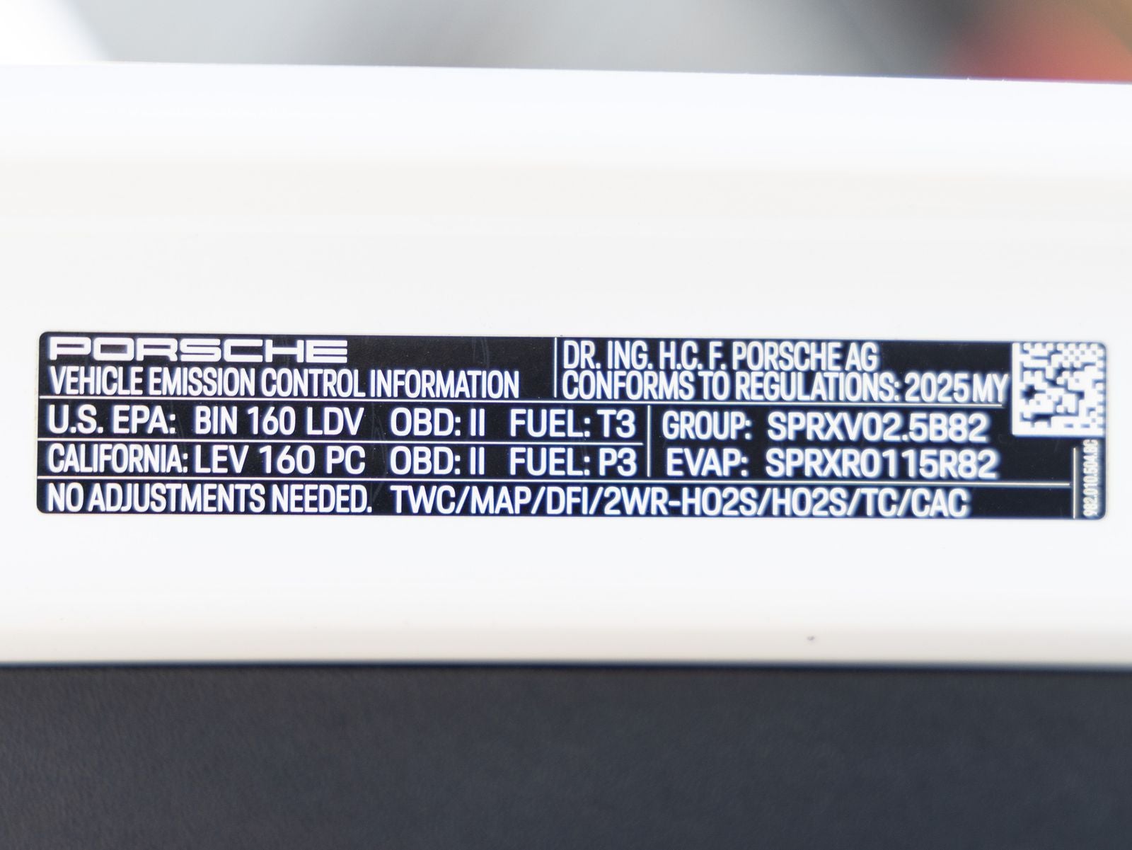 2025 Porsche 718 Cayman