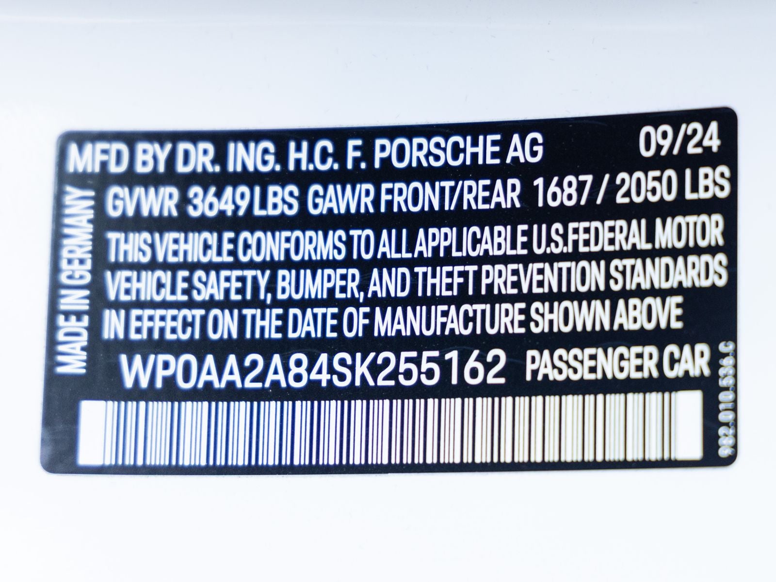 2025 Porsche 718 Cayman