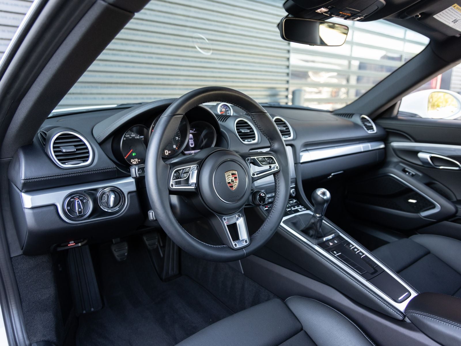 2025 Porsche 718 Cayman