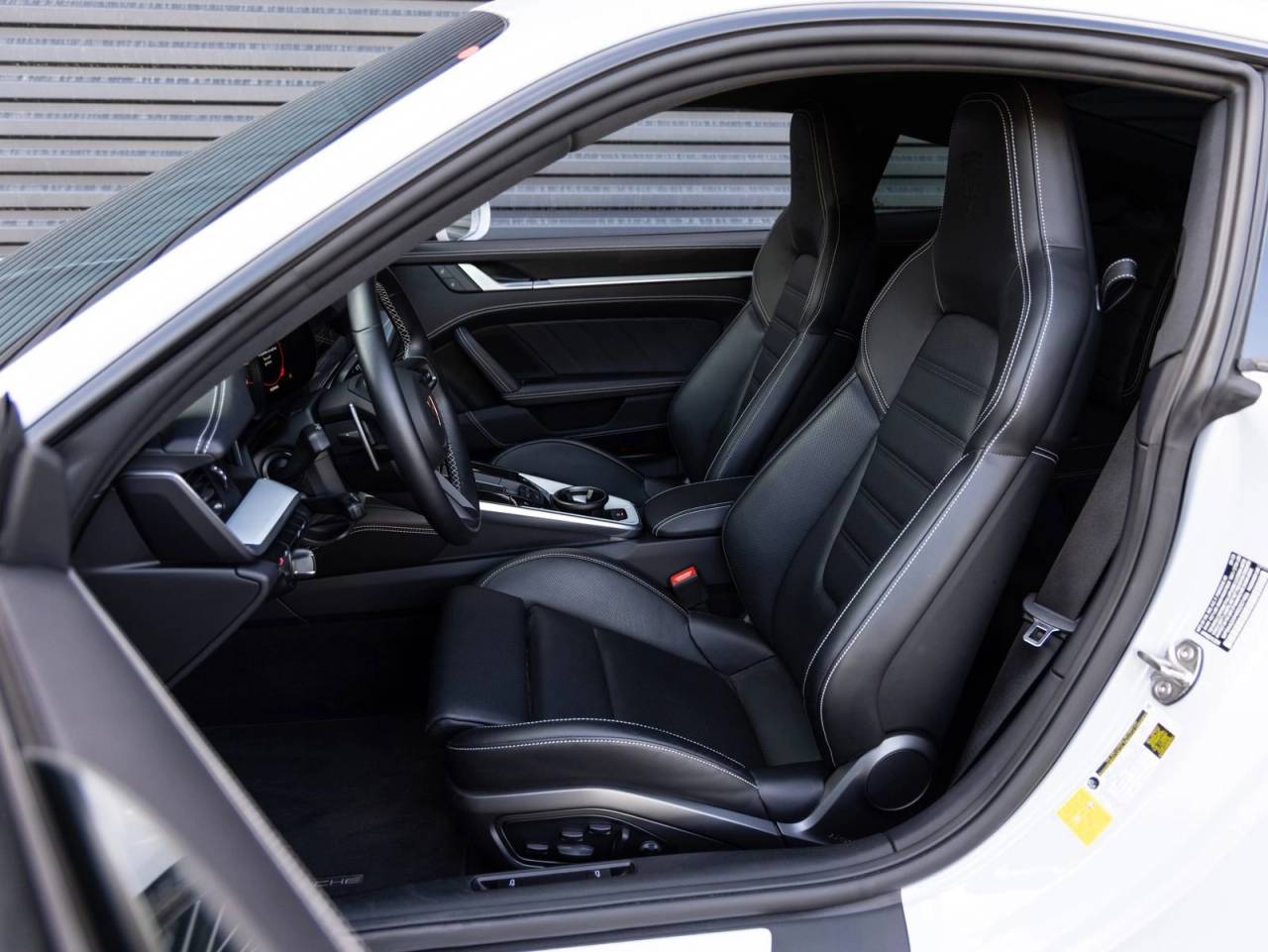 2024 Porsche 911 Carrera