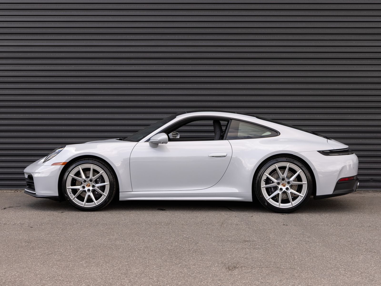 2026 Porsche 911 Carrera