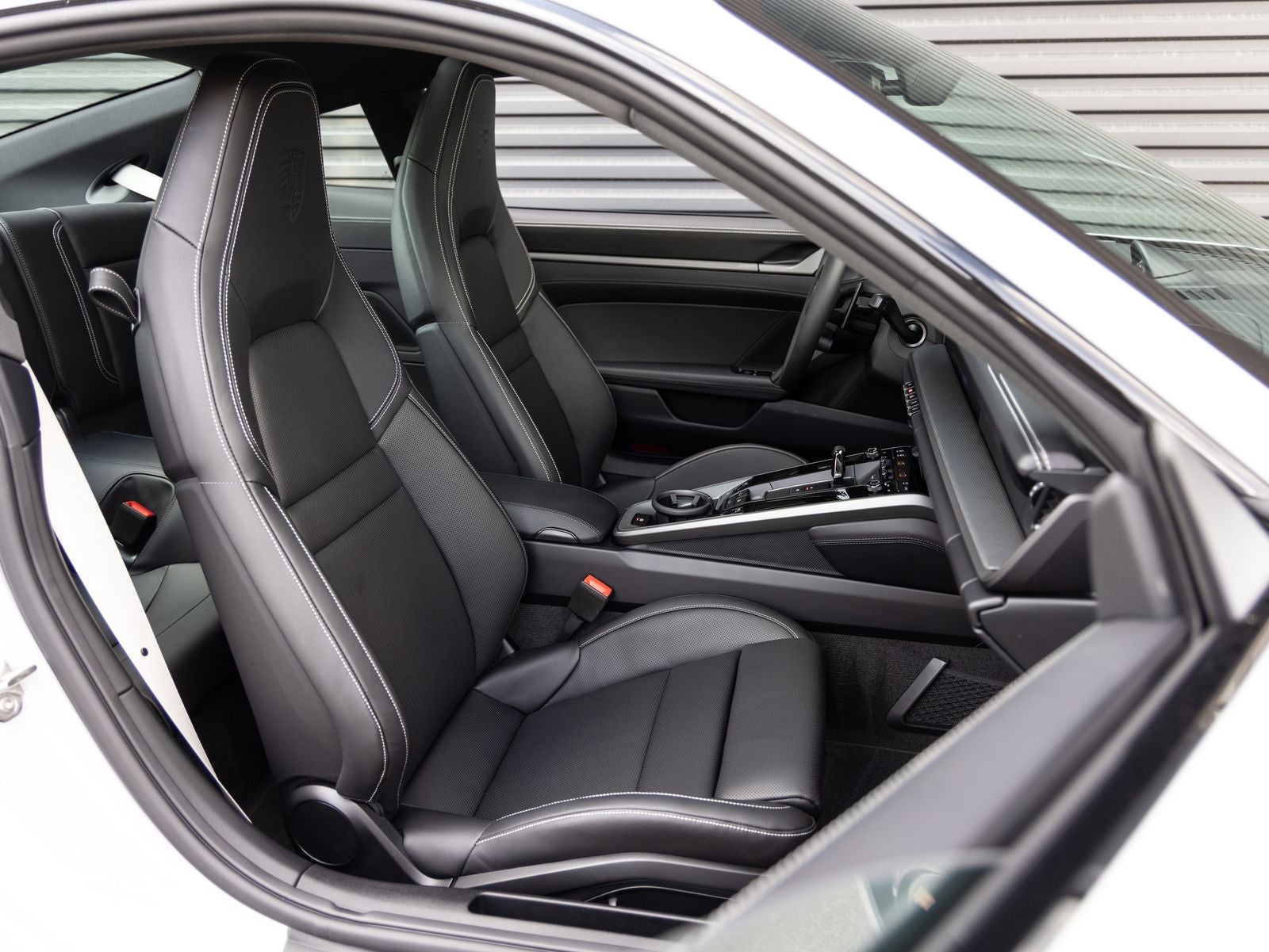 2026 Porsche 911 Carrera