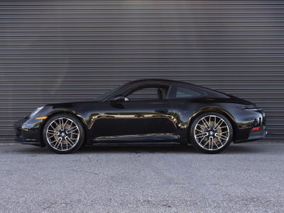 2026 Porsche 911 Carrera