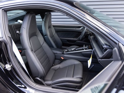 2026 Porsche 911 Carrera