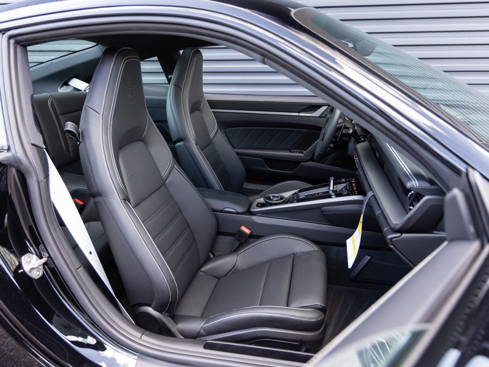 2026 Porsche 911 Carrera