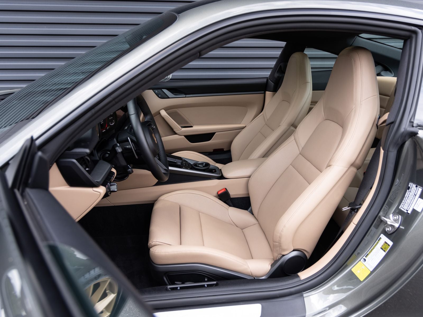 2024 Porsche 911 Carrera