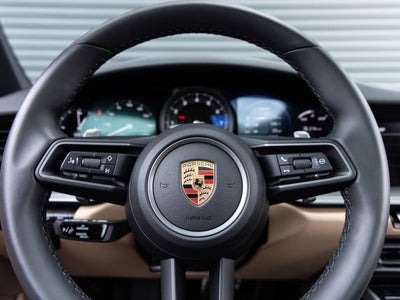 2024 Porsche 911 Carrera
