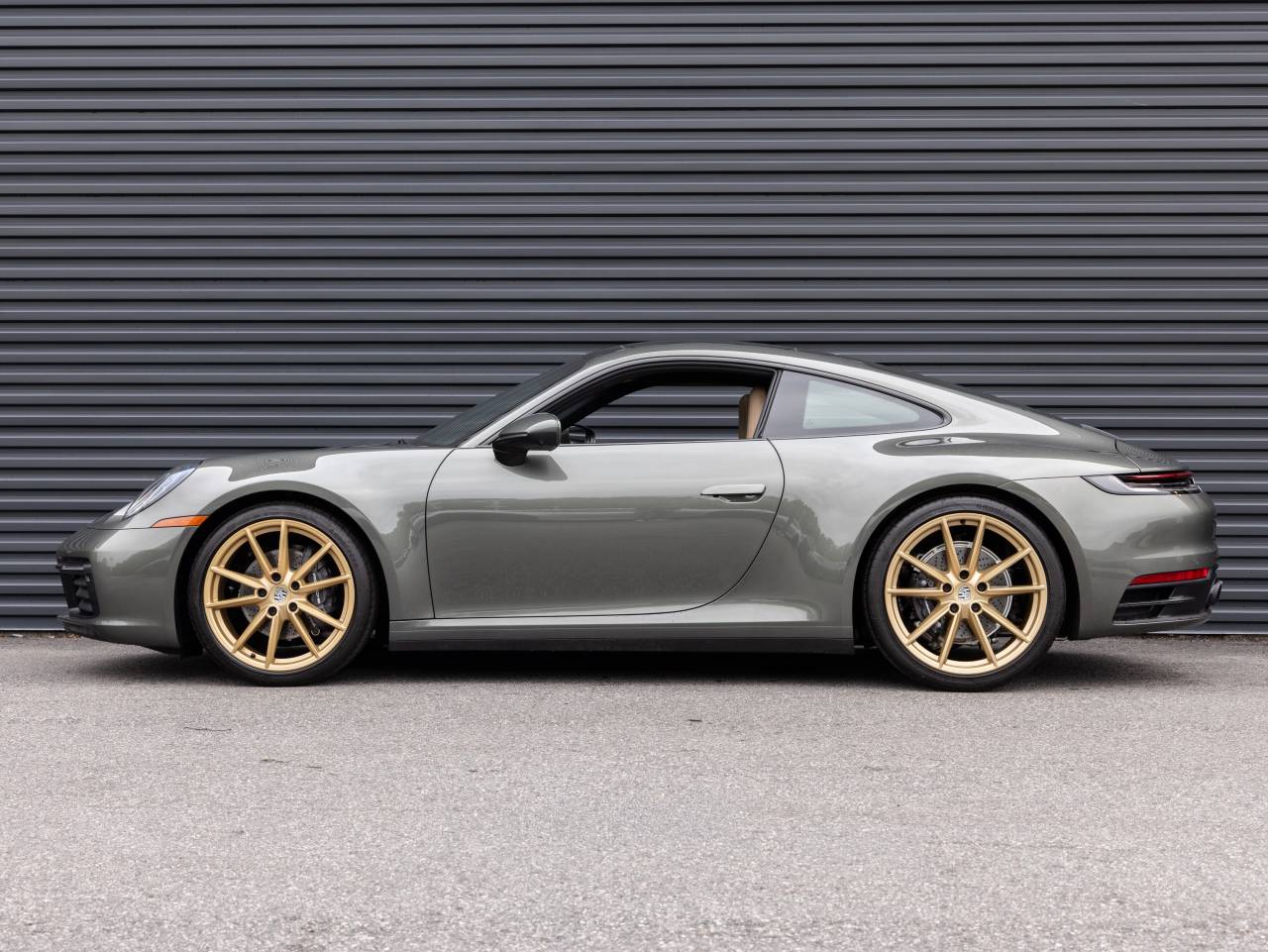 2024 Porsche 911 Carrera