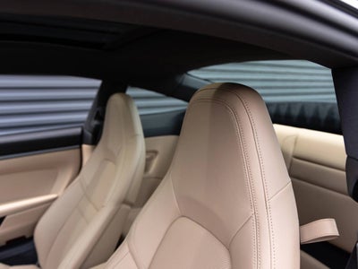 2024 Porsche 911 Carrera