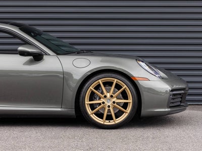 2024 Porsche 911 Carrera