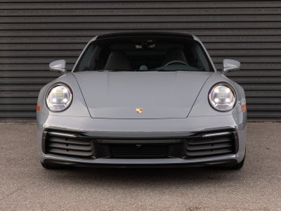 2024 Porsche 911 Carrera