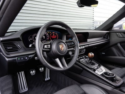 2025 Porsche 911 Carrera T