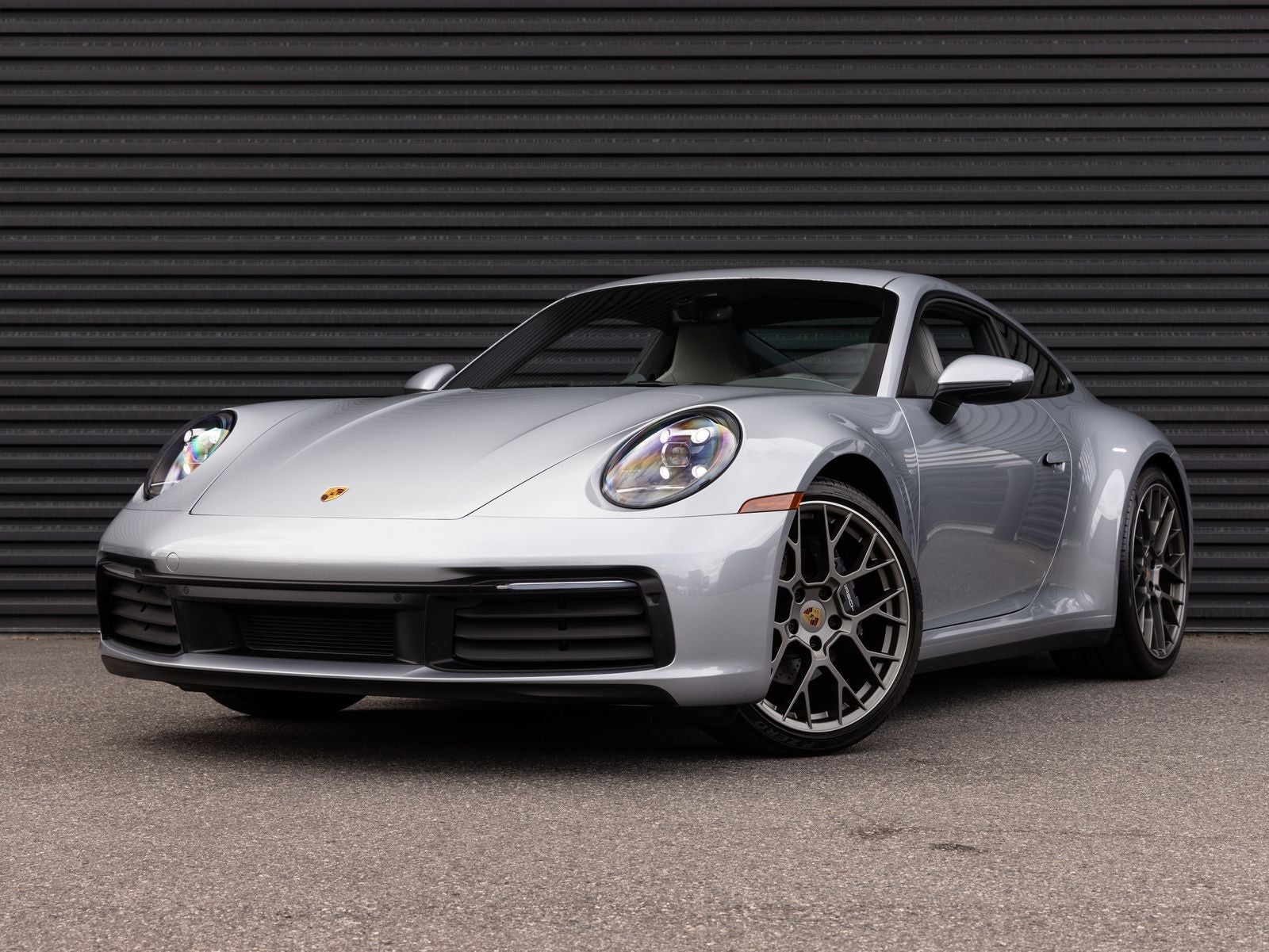 2021 Porsche 911 Carrera