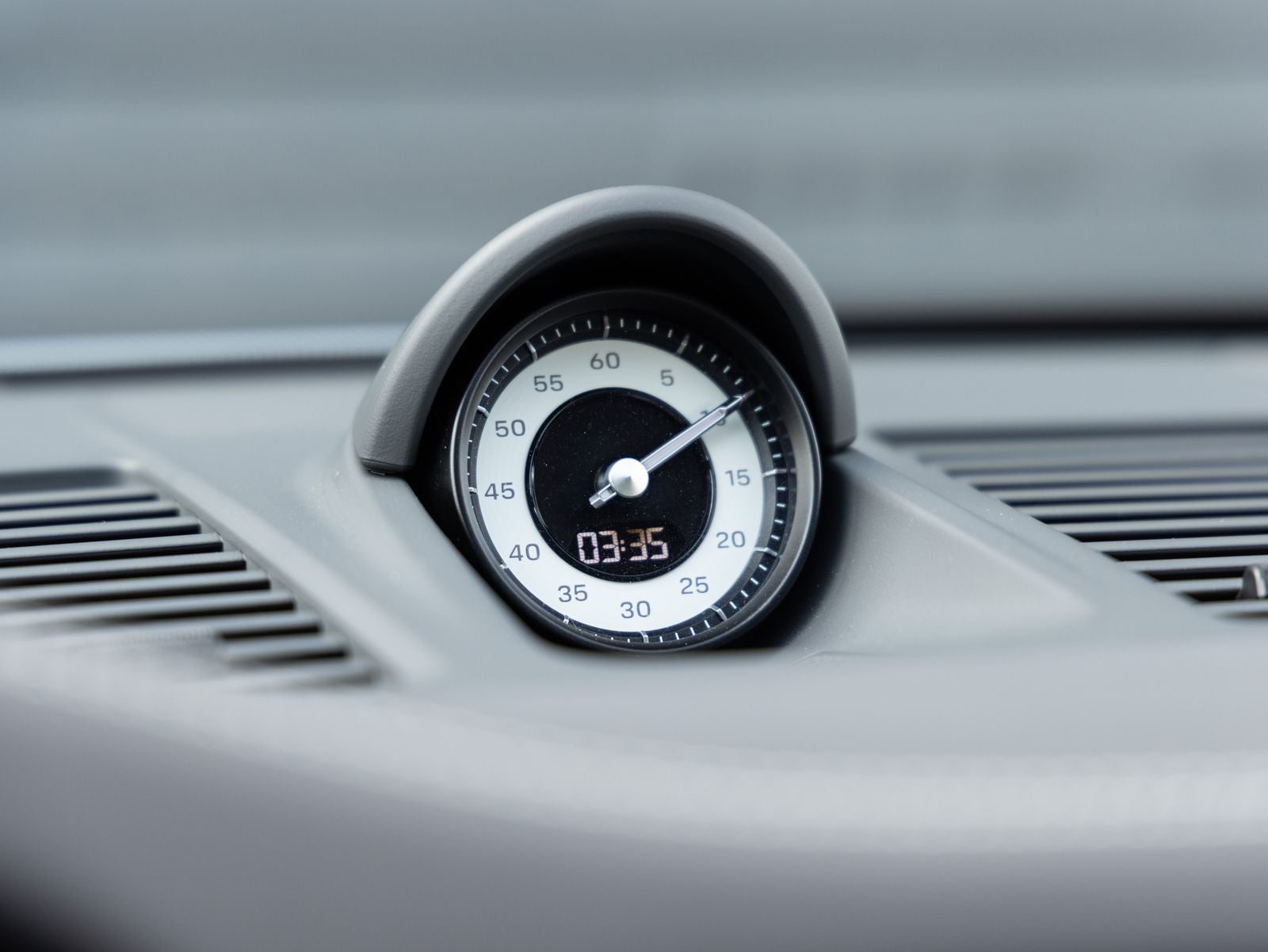 2021 Porsche 911 Carrera