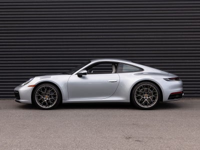 2021 Porsche 911 Carrera