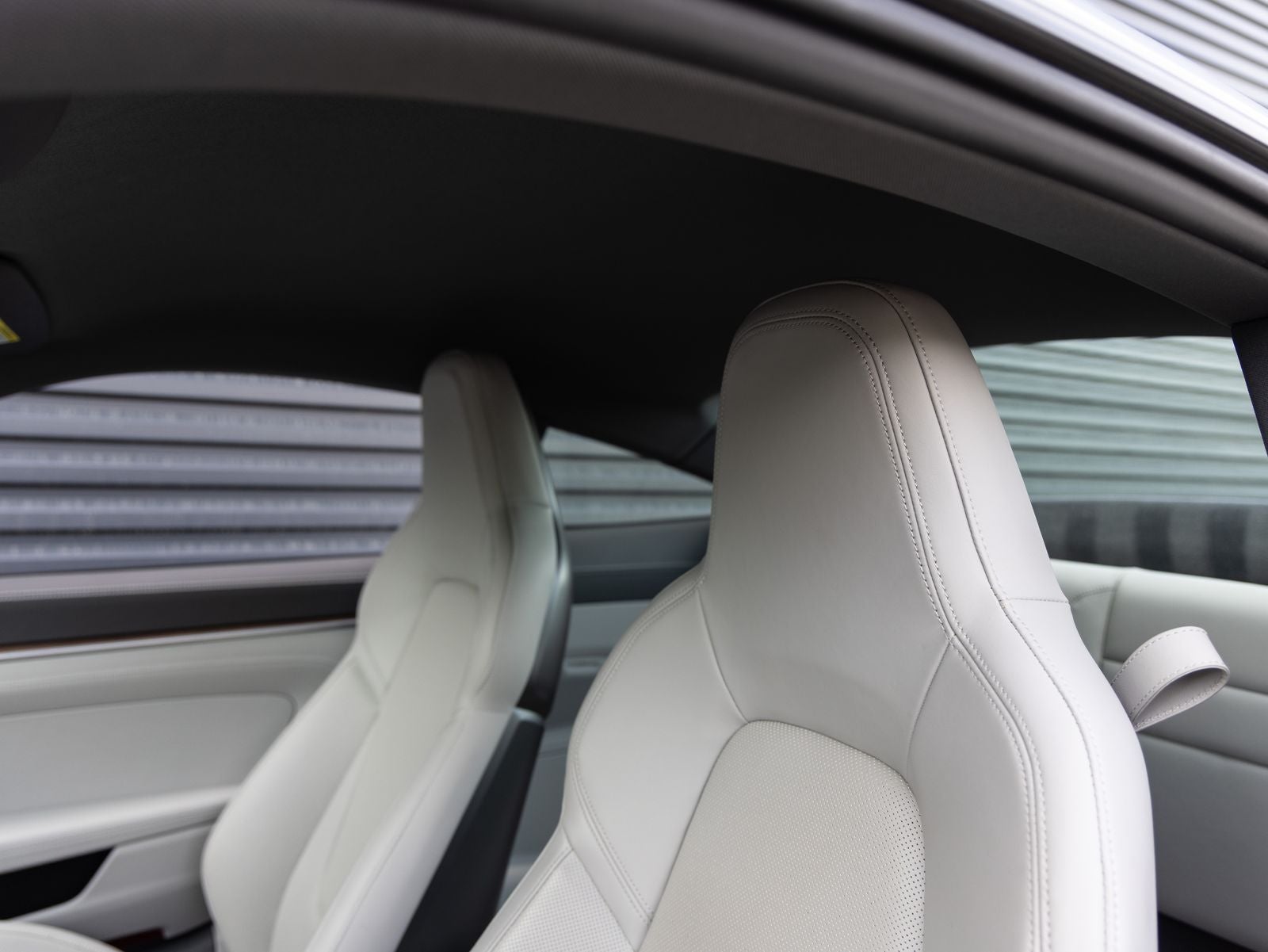 2021 Porsche 911 Carrera