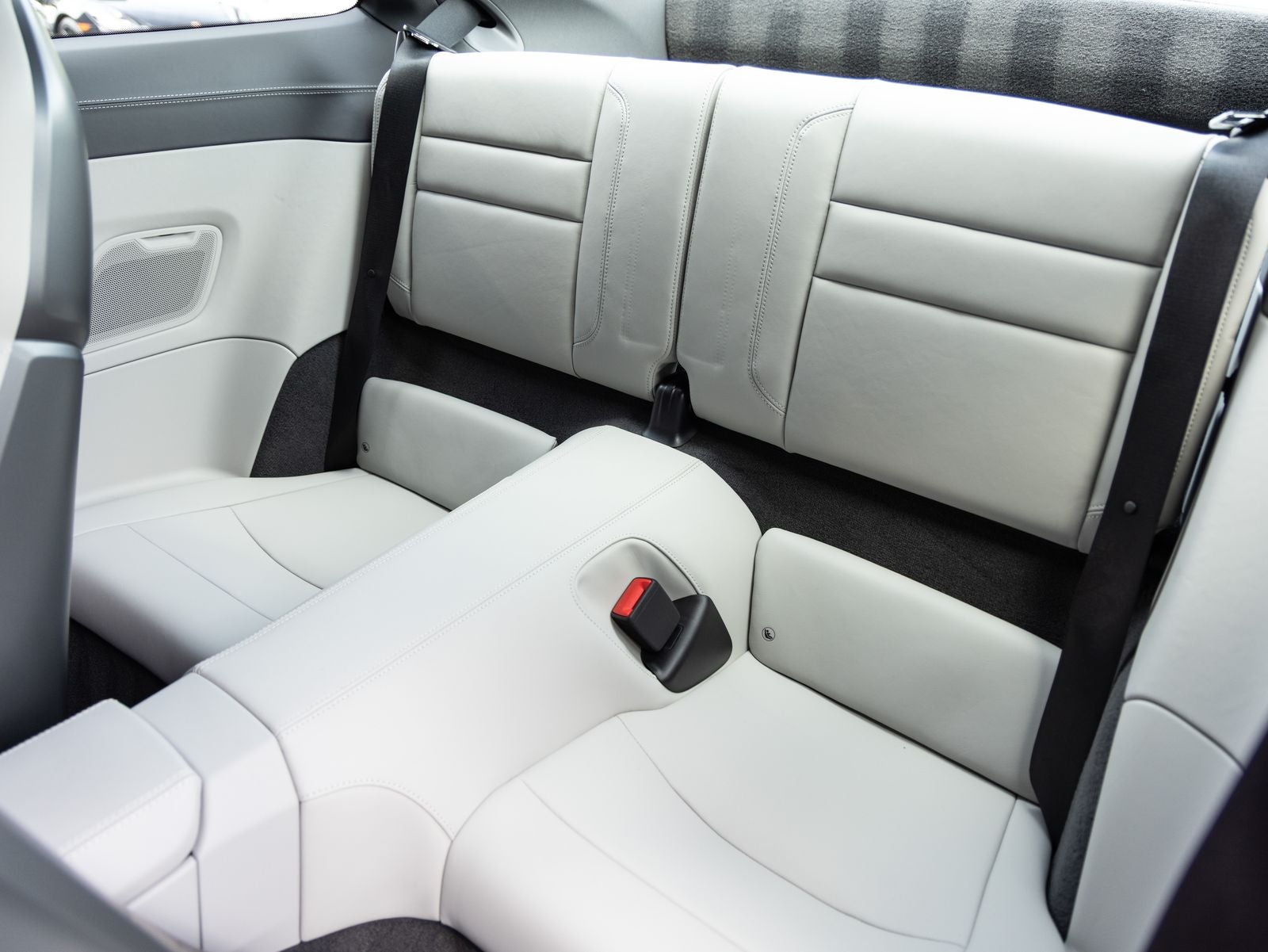 2021 Porsche 911 Carrera