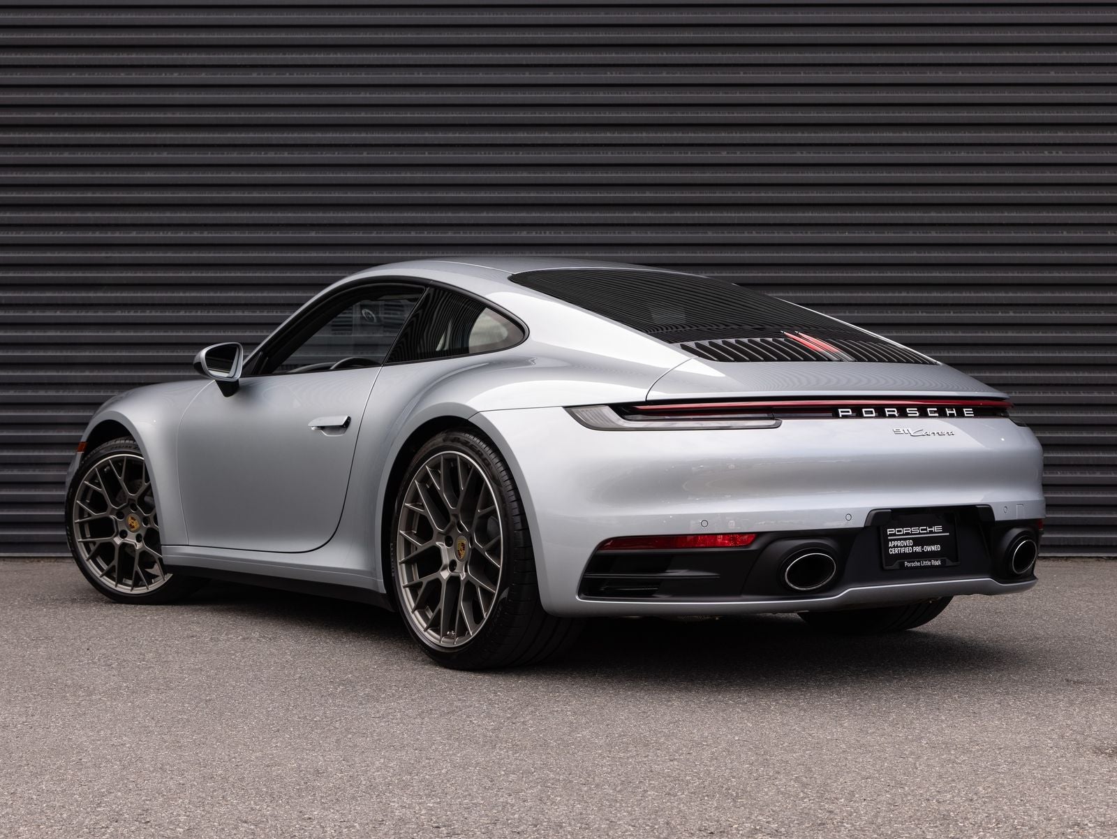 2021 Porsche 911 Carrera