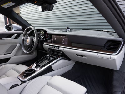 2021 Porsche 911 Carrera