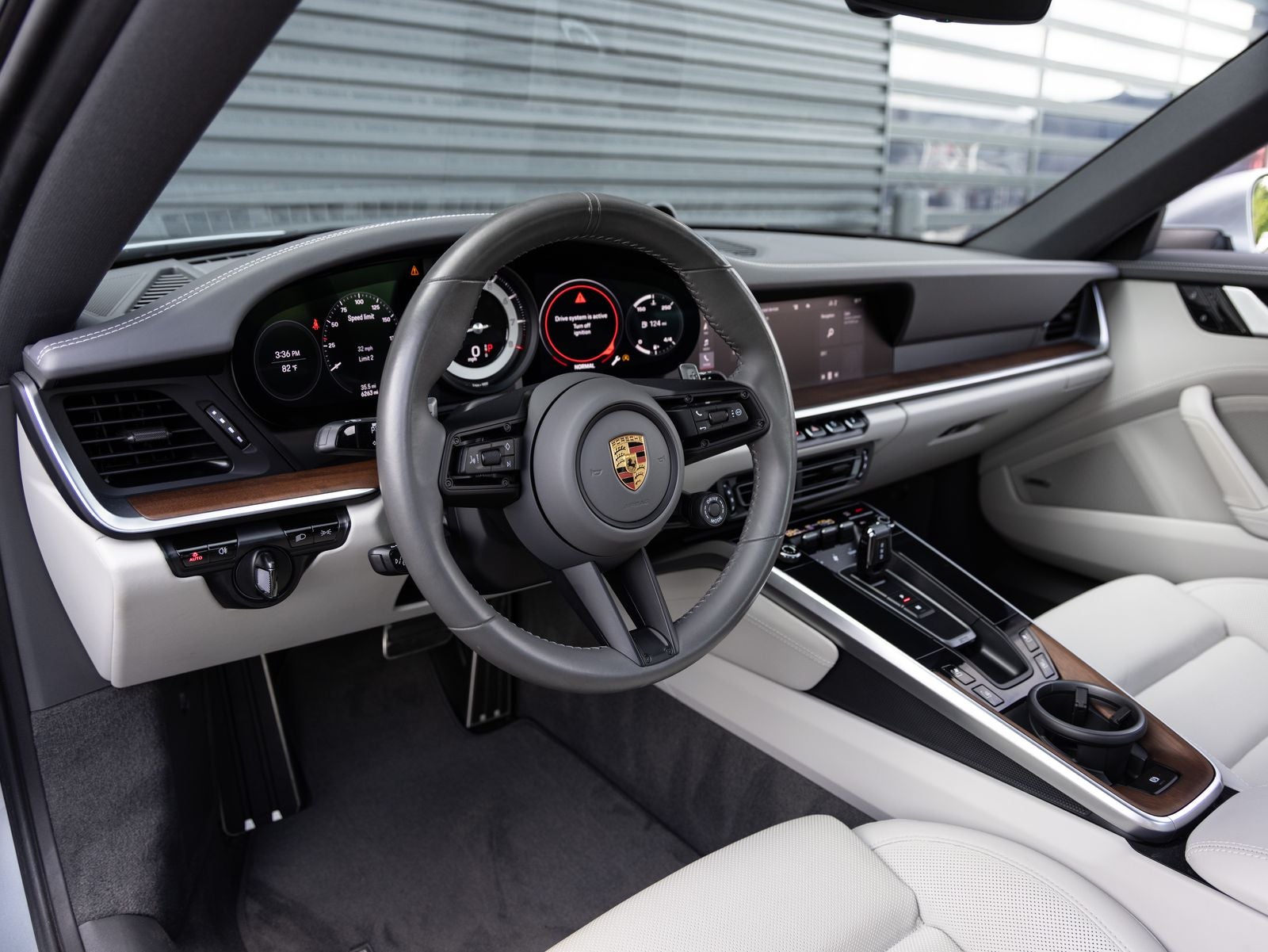 2021 Porsche 911 Carrera