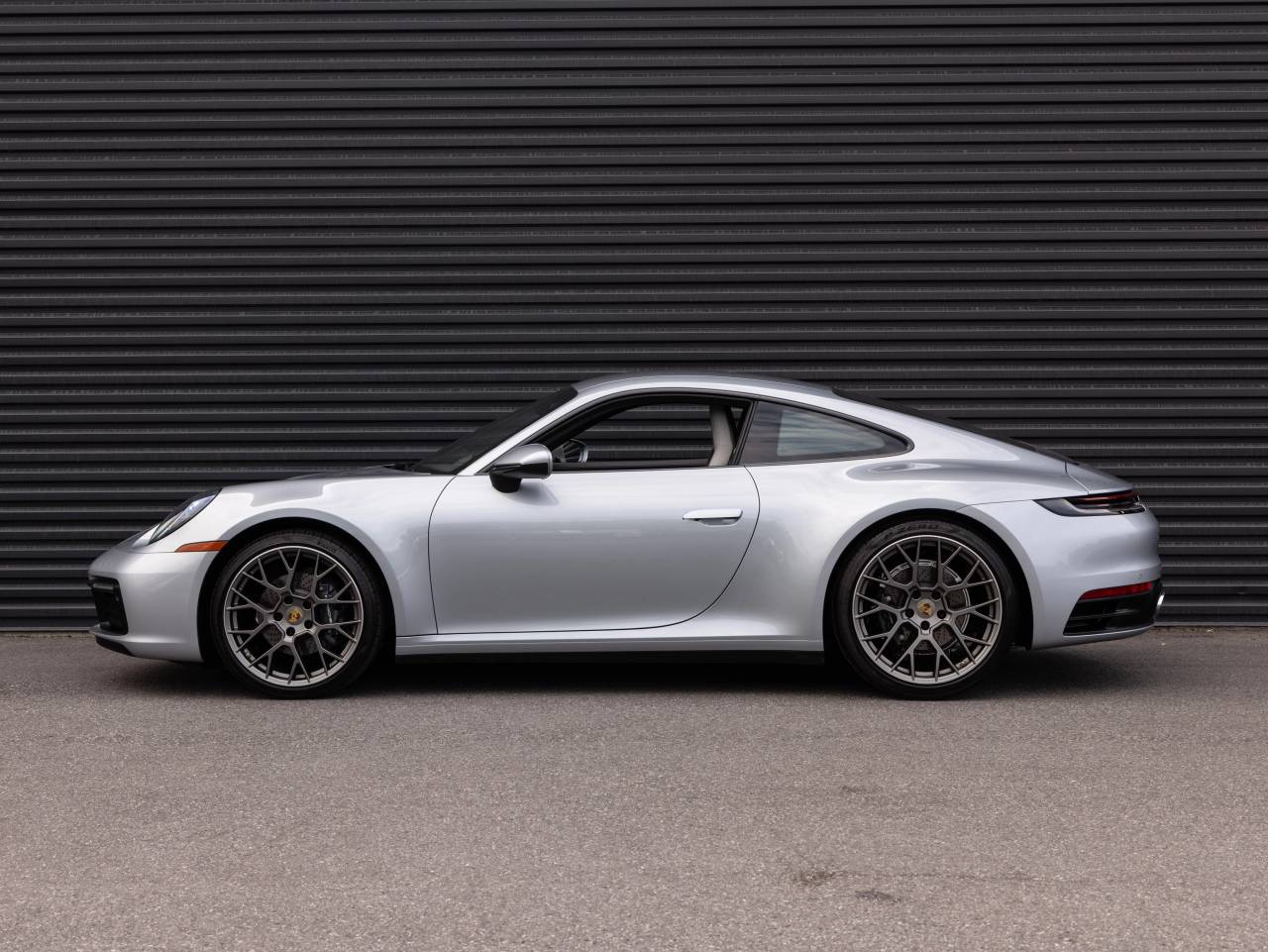 2021 Porsche 911 Carrera