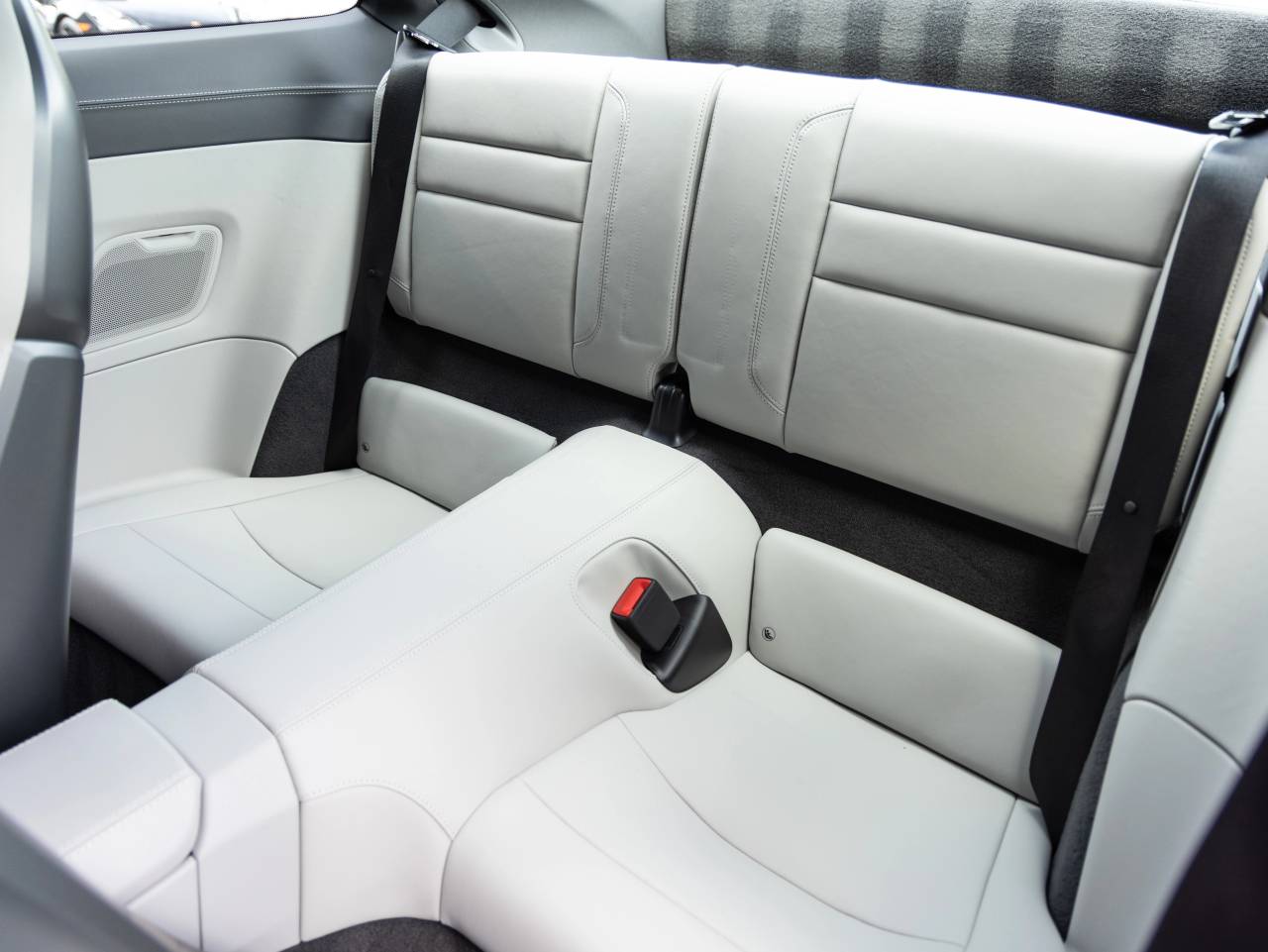 2021 Porsche 911 Carrera