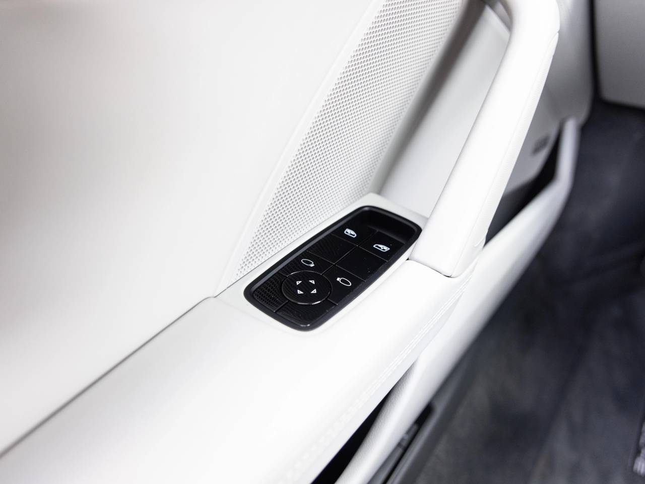 2021 Porsche 911 Carrera