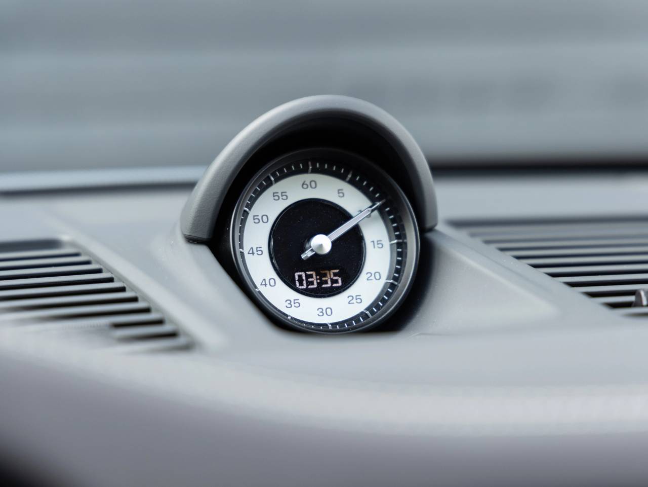 2021 Porsche 911 Carrera