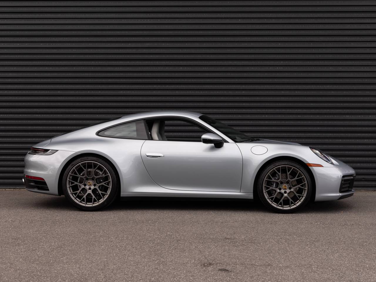 2021 Porsche 911 Carrera