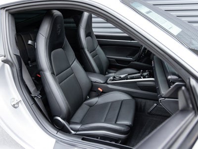 2024 Porsche 911 911 Carrera 4 (MY24)