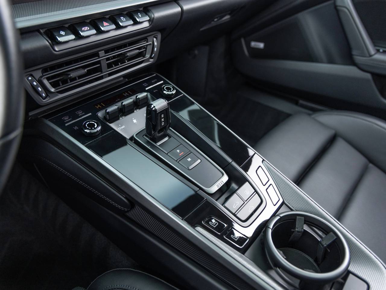 2024 Porsche 911 911 Carrera 4 (MY24)