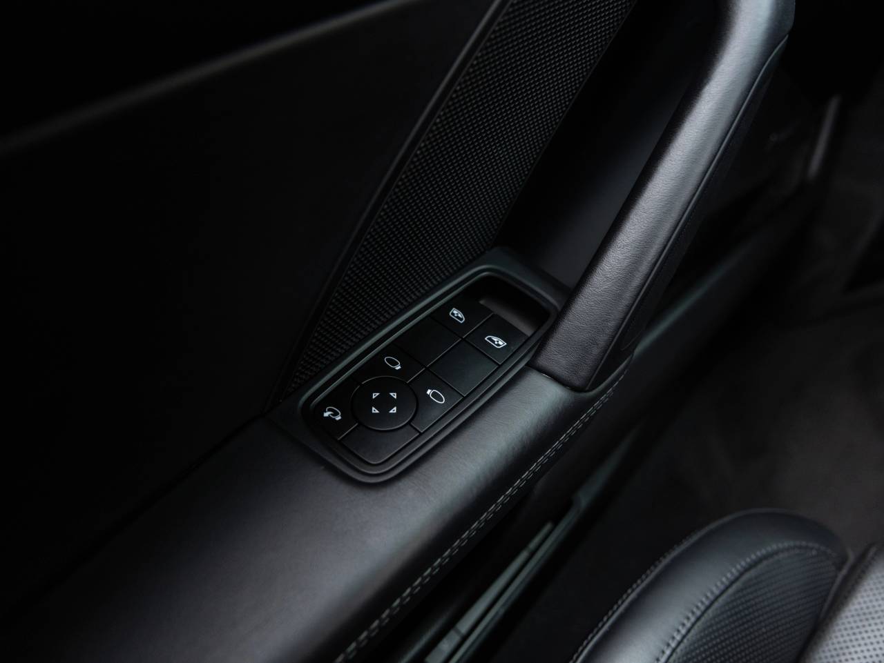 2024 Porsche 911 911 Carrera 4 (MY24)