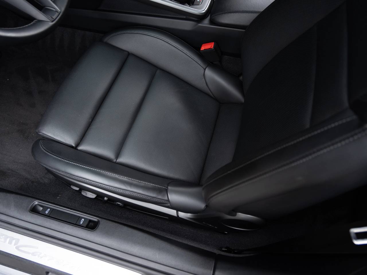 2024 Porsche 911 911 Carrera 4 (MY24)