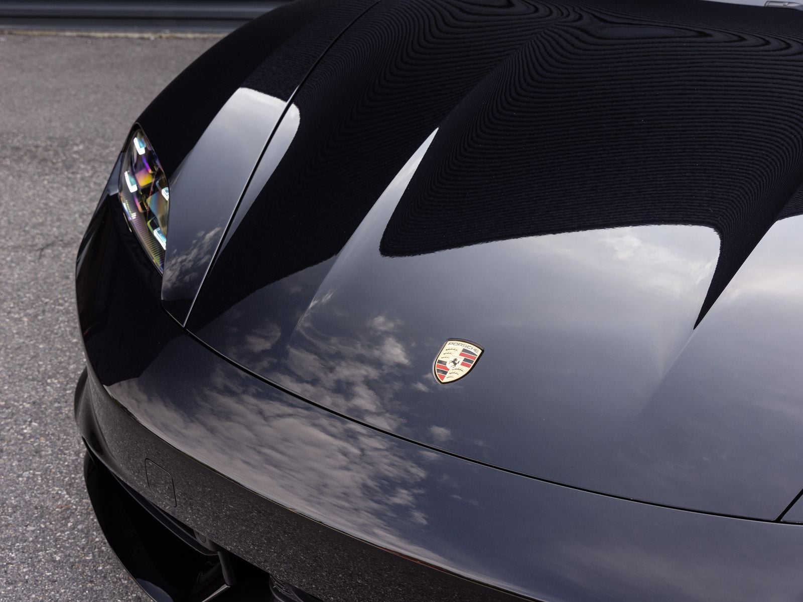 2026 Porsche Taycan Taycan 4 Black Edition