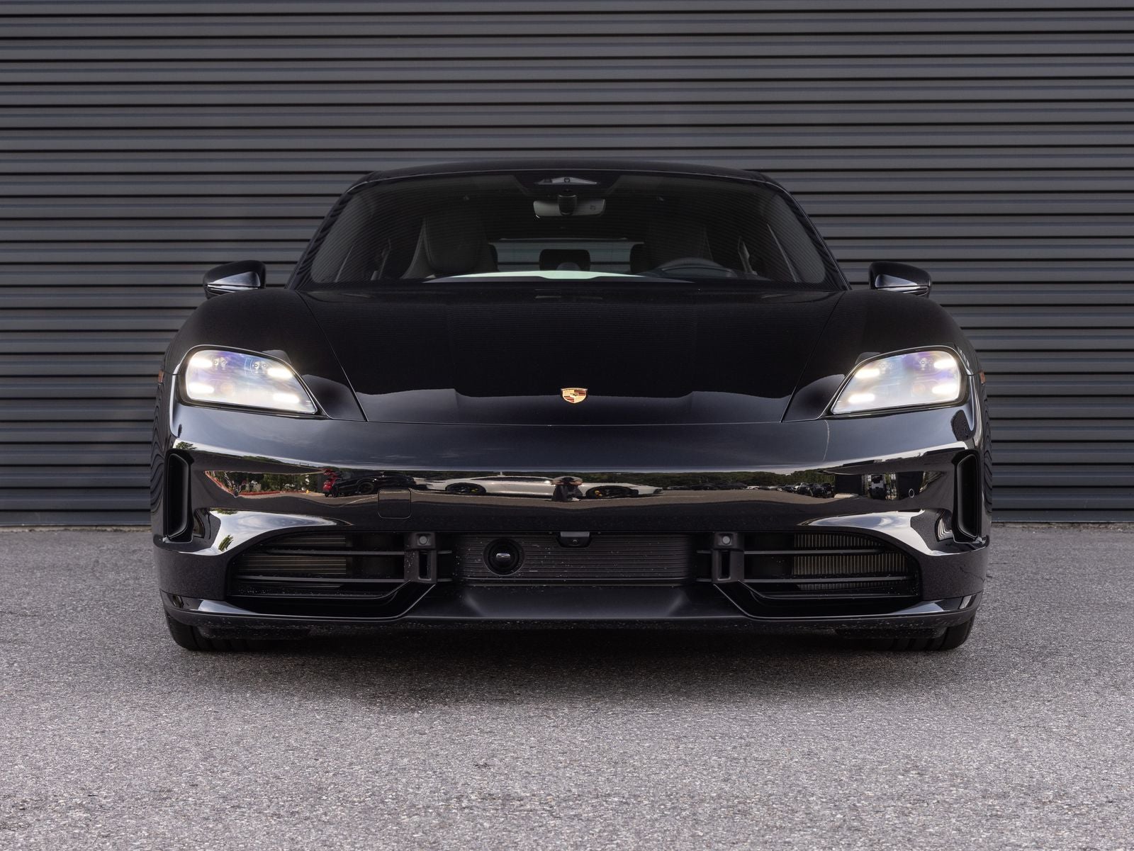 2026 Porsche Taycan Taycan 4 Black Edition