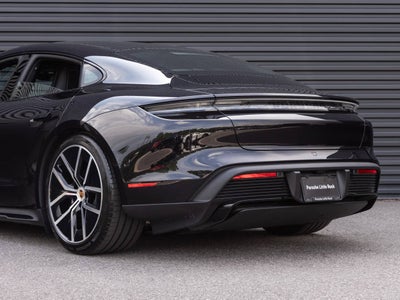 2026 Porsche Taycan Taycan 4 Black Edition