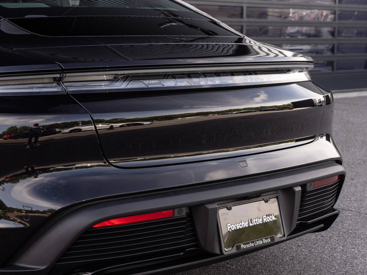 2026 Porsche Taycan Taycan 4 Black Edition