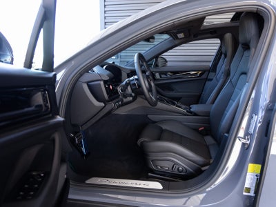 2026 Porsche Panamera Panamera 4