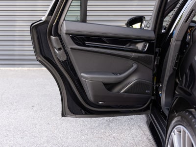 2026 Porsche Panamera RWD