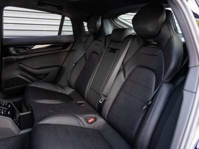 2026 Porsche Panamera RWD