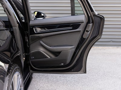 2026 Porsche Panamera RWD